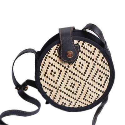 Pattern Hand Woven Round Rattan Beach Single Shoulder Cross Body Bags Natural Rattan Beach Storage Bag for WOMEN